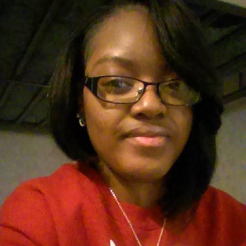 Meet your Posher, Tamani